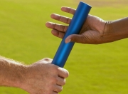 开云体育中国官网-枫叶与红白间的绿茵赌局，C罗一锤定音，定义加拿大与塞维利亚的史诗对决