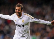 开云体育app-绝杀时刻，周冠宇火热状态助索伯车队险胜红牛二队