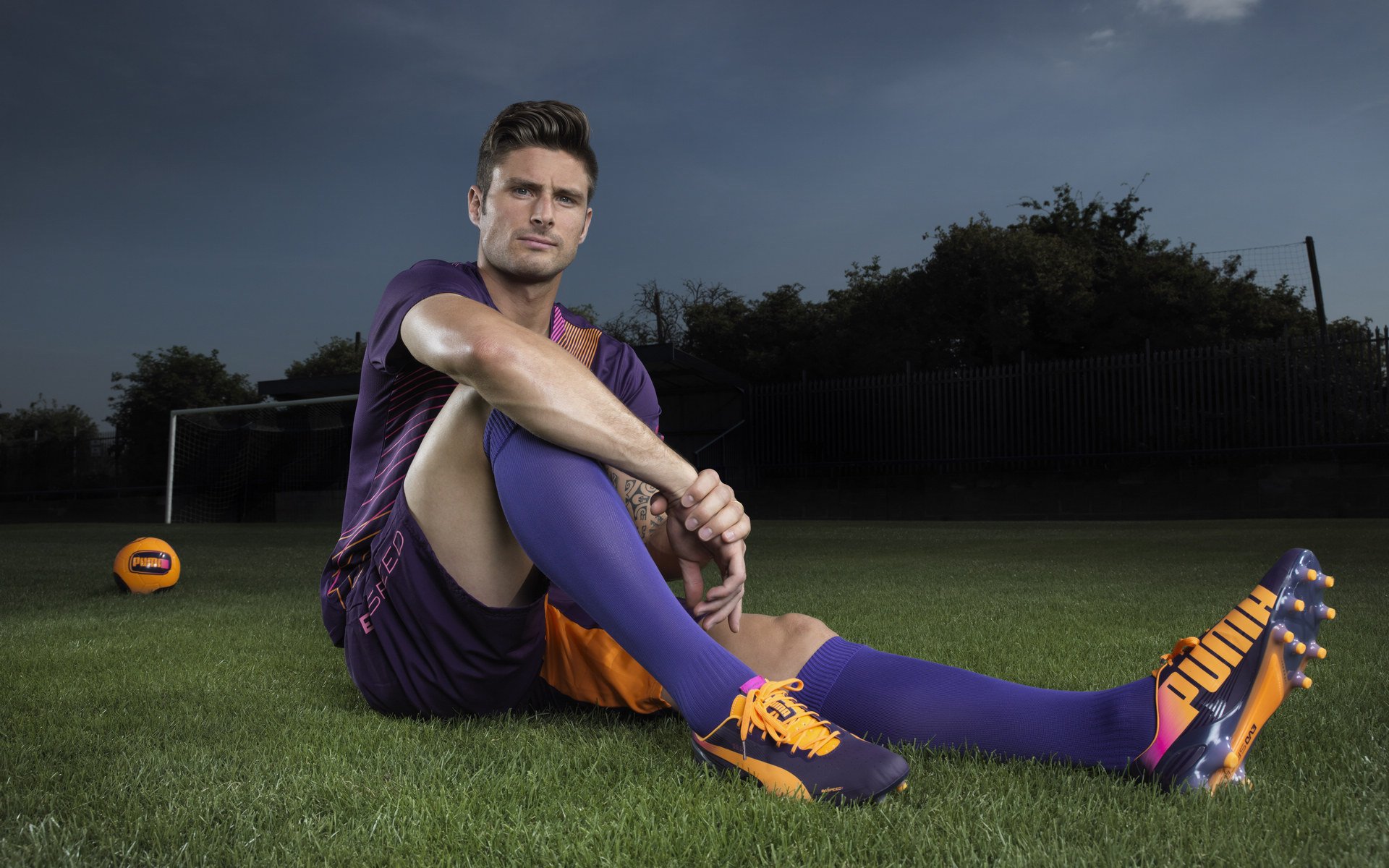 佩德里教科书式掌控中场，阿森纳战术压制加纳乔成胜负关键