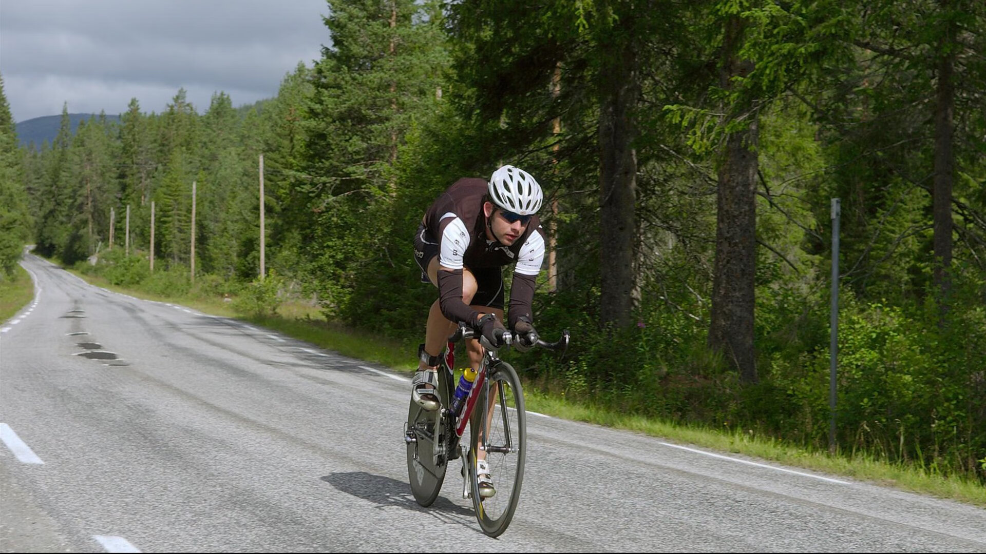双线奇迹，英格兰绝杀德国与王皓刷新纪录的同一夜晚